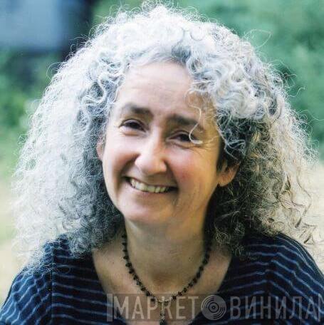 Nora Guthrie