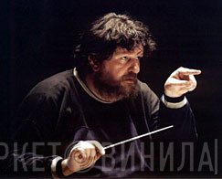 Oliver Knussen