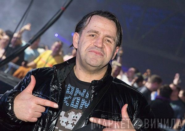 Orhan Terzi