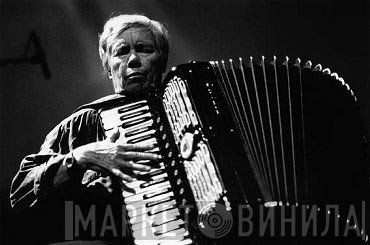Pauline Oliveros