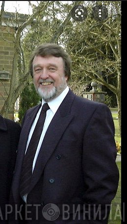 Peter Vince