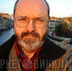 Phill Niblock