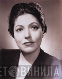 Pia Tassinari