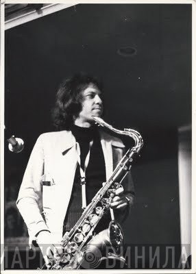 Ralph Benatar
