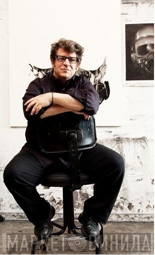 Robert Longo