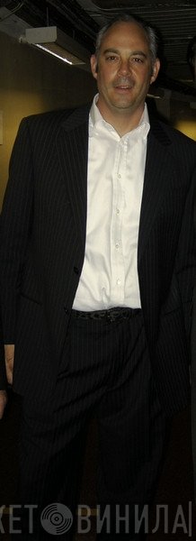 Roy Weisman
