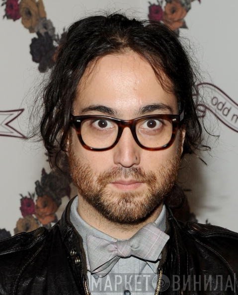 Sean Lennon