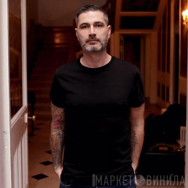 Sean Tyas