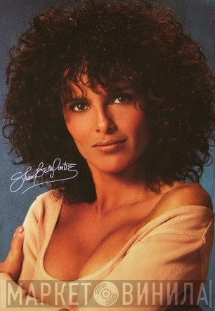 Shari Belafonte