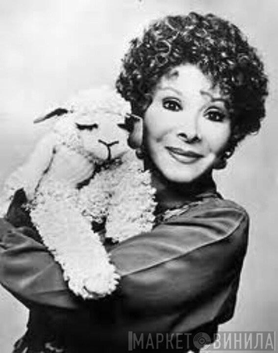 Shari Lewis