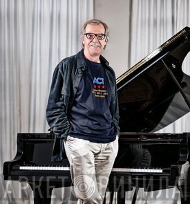 Siegfried E. Loch