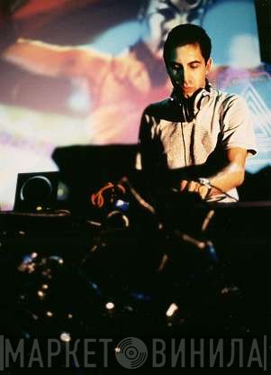 Simon Ghahary