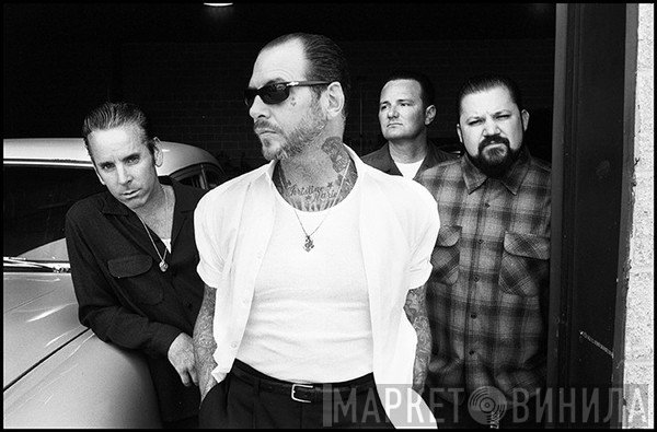 Social Distortion