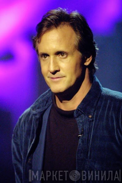 Stan Lynch