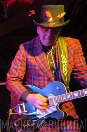 Steve Douglas 