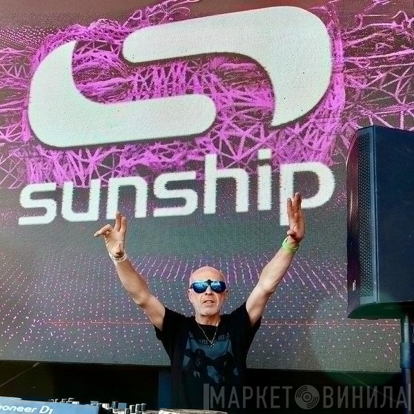 Sunship