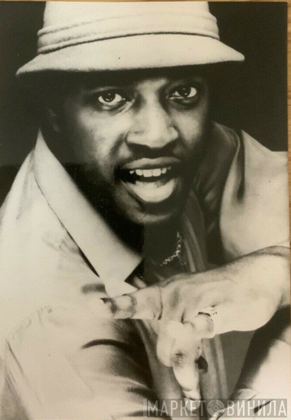 T La Rock