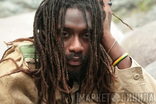 Tarrus Riley