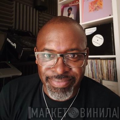 Tee Harris