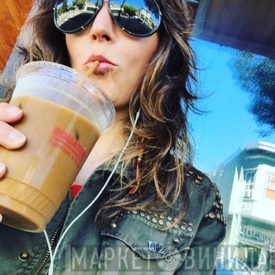 Tiffanie DeBartolo
