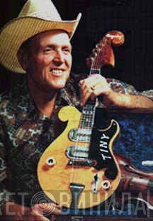 Tiny Moore