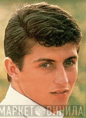 Tony Renis