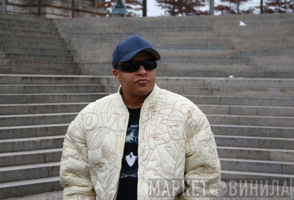 Tony Tone 