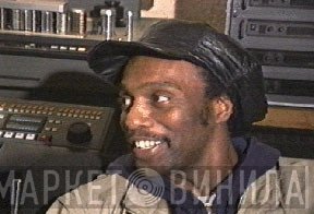 Tunde Ra Aleem