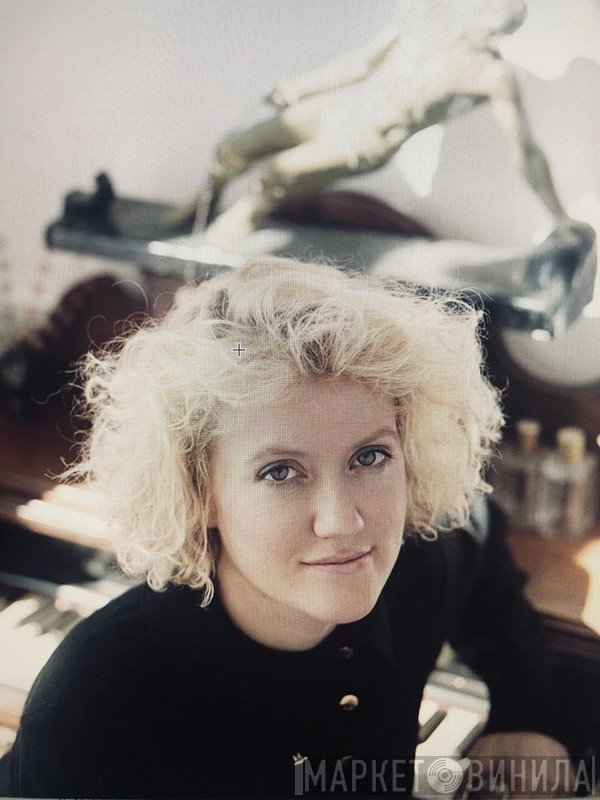 Virginia Astley