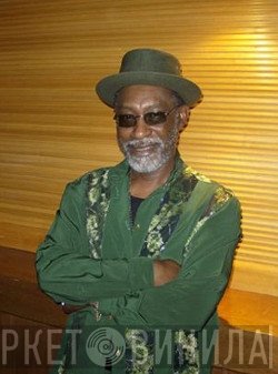 Vivian Jones