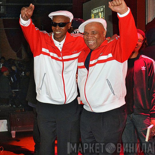 World's Famous Supreme Team