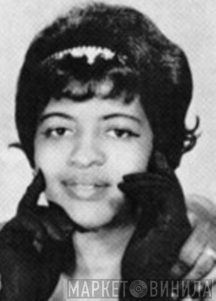 Yvonne Mills