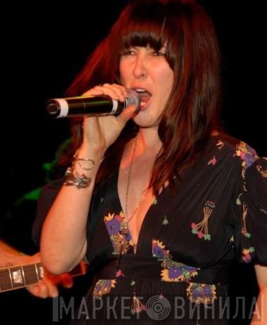 Zoe Bonham