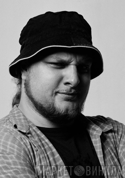 Zuzee