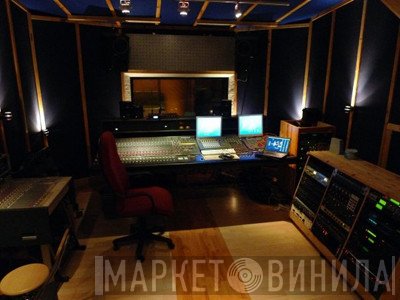 5 By 5 Studio - Винил CD и Кассеты лейбла 5 By 5 Studio на сайте МаркетВинила