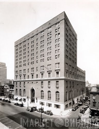 Broadwood Hotel, Philadelphia - Винил CD и Кассеты лейбла Broadwood Hotel, Philadelphia на сайте МаркетВинила