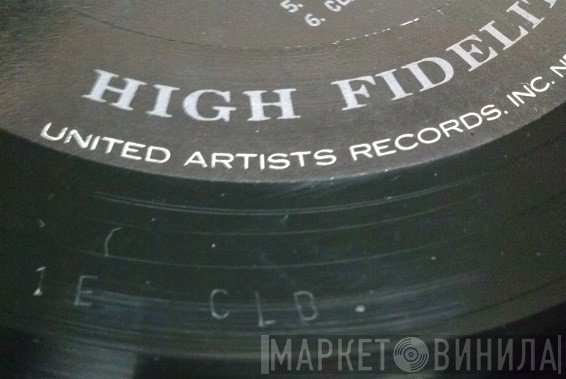 Columbia Records Pressing Plant, Bridgeport - Винил CD и Кассеты лейбла Columbia Records Pressing Plant, Bridgeport на сайте МаркетВинила
