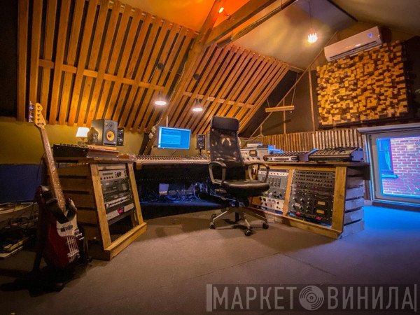 Dunk!Studios - Винил CD и Кассеты лейбла Dunk!Studios на сайте МаркетВинила