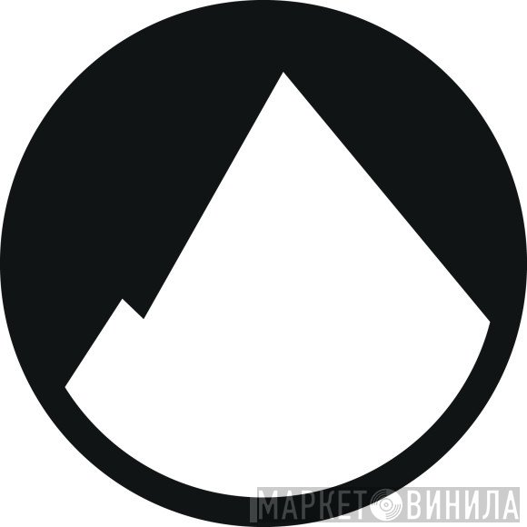 Erased Tapes Records - Винил CD и Кассеты лейбла Erased Tapes Records на сайте МаркетВинила