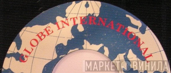 Globe International - Винил CD и Кассеты лейбла Globe International на сайте МаркетВинила