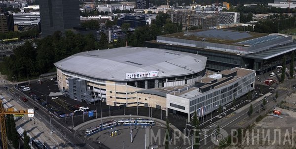 Hallenstadion - Винил CD и Кассеты лейбла Hallenstadion на сайте МаркетВинила