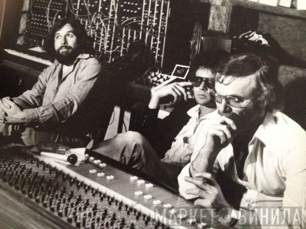Heldon Studio - Винил CD и Кассеты лейбла Heldon Studio на сайте МаркетВинила