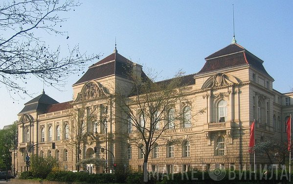Hochschule Der Künste Berlin - Винил CD и Кассеты лейбла Hochschule Der Künste Berlin на сайте МаркетВинила