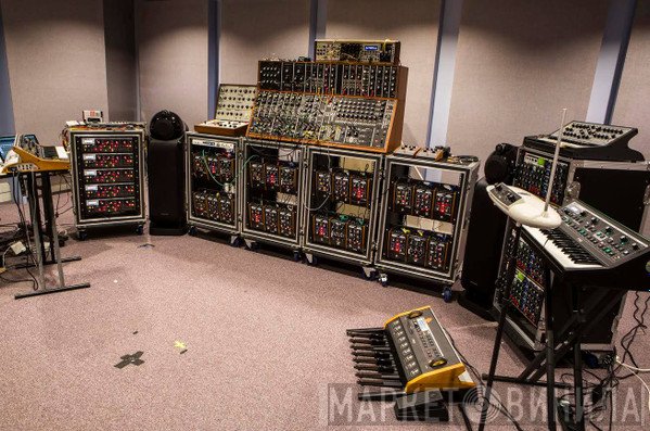 Moog Recordings Library - Винил CD и Кассеты лейбла Moog Recordings Library на сайте МаркетВинила