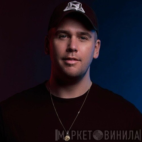 Not On Label (Mike Reverie Self-Released) - Винил CD и Кассеты лейбла Not On Label (Mike Reverie Self-Released) на сайте МаркетВинила