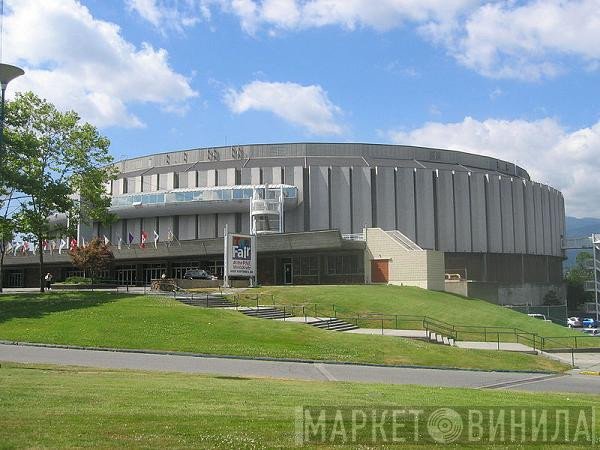 Pacific Coliseum - Винил CD и Кассеты лейбла Pacific Coliseum на сайте МаркетВинила