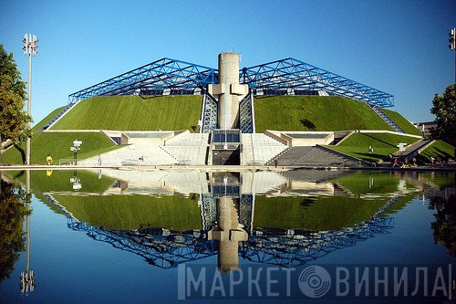 Palais Omnisports Paris-Bercy - Винил CD и Кассеты лейбла Palais Omnisports Paris-Bercy на сайте МаркетВинила