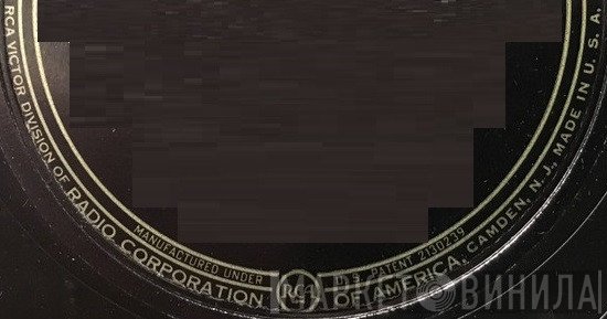 RCA Victor Division Of Radio Corporation Of America - Винил CD и Кассеты лейбла RCA Victor Division Of Radio Corporation Of America на сайте МаркетВинила