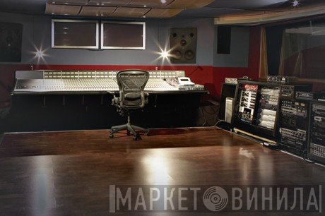 REC Studios, Sydney - Винил CD и Кассеты лейбла REC Studios, Sydney на сайте МаркетВинила