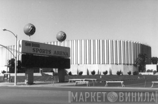 San Diego Sports Arena - Винил CD и Кассеты лейбла San Diego Sports Arena на сайте МаркетВинила